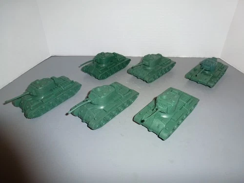 6 MARX PLAYSET TANKS