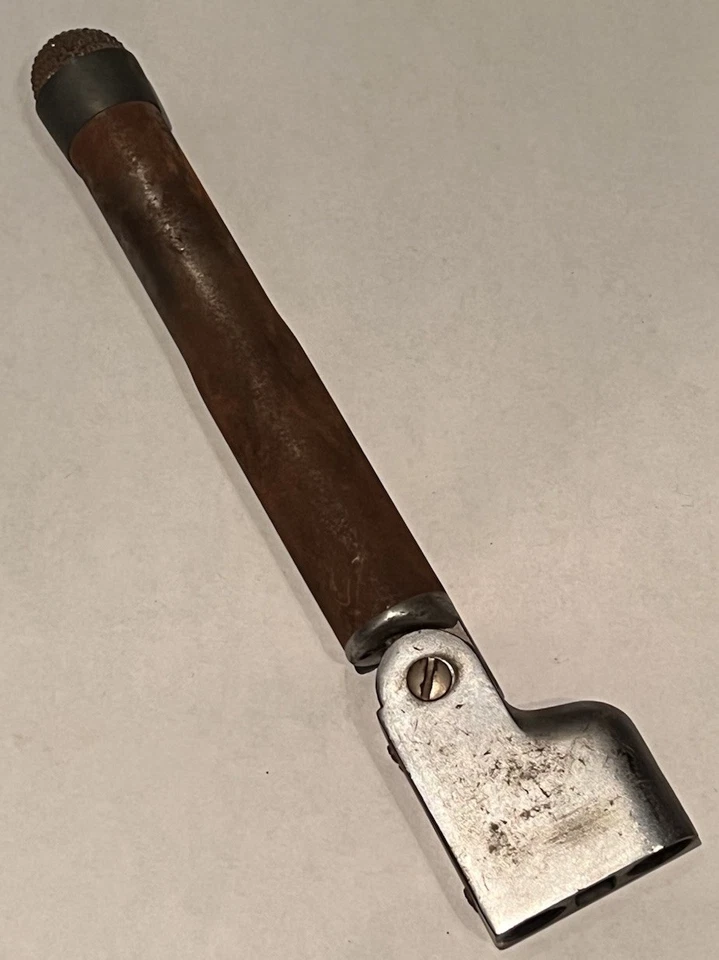 Antigo microfone dinâmico fino Electro-Voice modelo 654 microfone de transmissão EUA não testado - Imagem 2 de 4