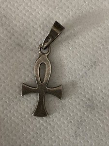 Sterling Silver Anke Pendant ￼