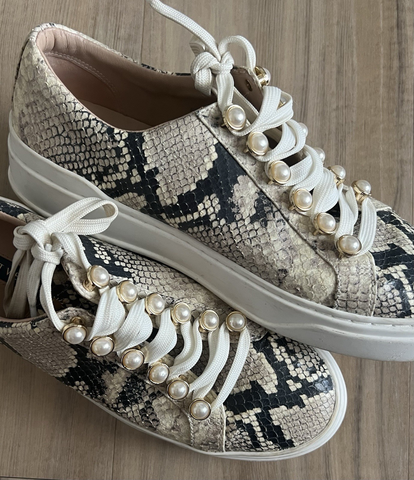 Stuart Weitzman Roccia Excelsa Python and pearl S… - image 8