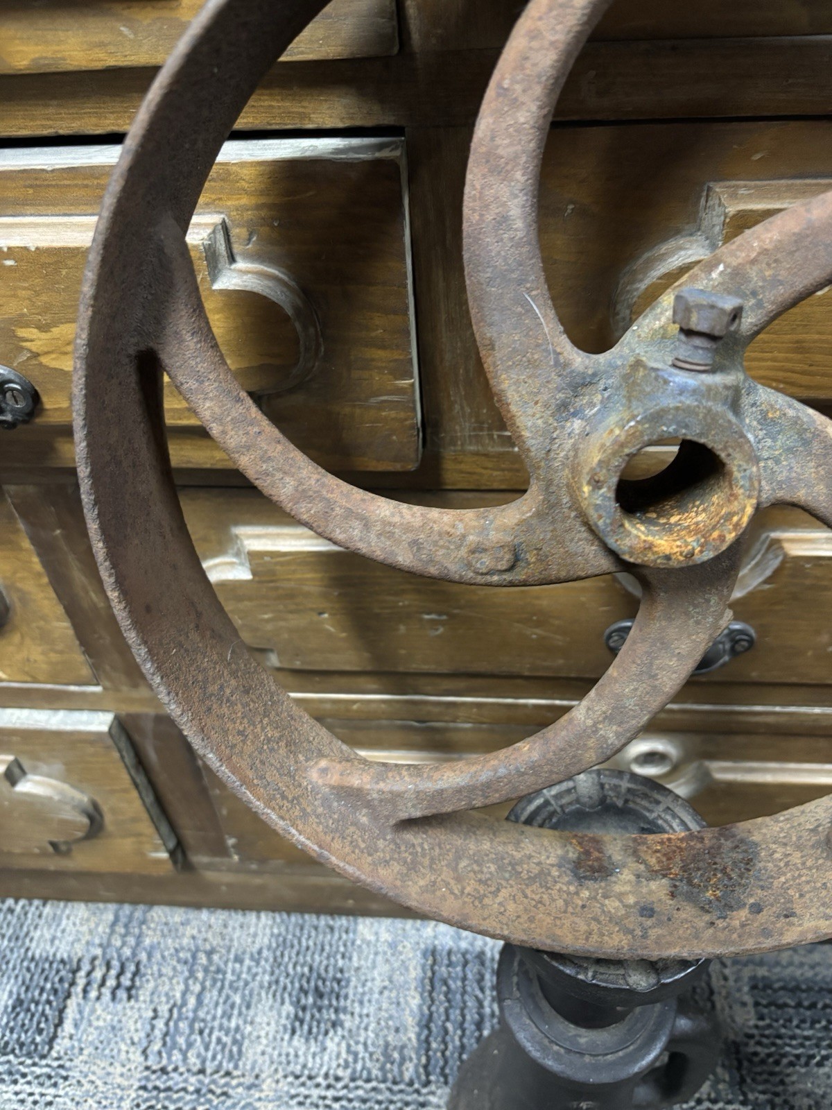 13 X 2.25 x 1 1/8" FLAT BELT PULLEY LINE SHAFT HIT MISS ENGINE Cast Lot 11-B