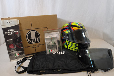 AGV Veloce S Soleluna Valentino Rossi Helmet (2016) w/Clear/Smokey Visor Size:MS