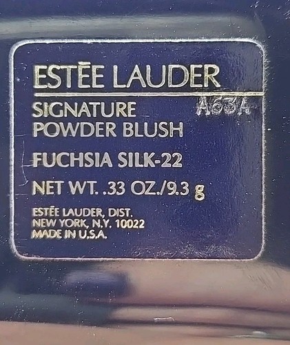 Vintage ESTEE LAUDER Signature Powder Blush Fuchsia Silk 22 .33oz W Cover - Picture 3 of 4