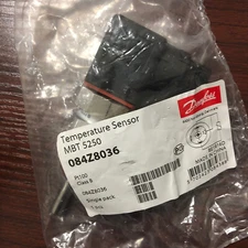 1PC New DANFOSS MBT5250 084Z8036 Temperature Sensor Free Shipping 