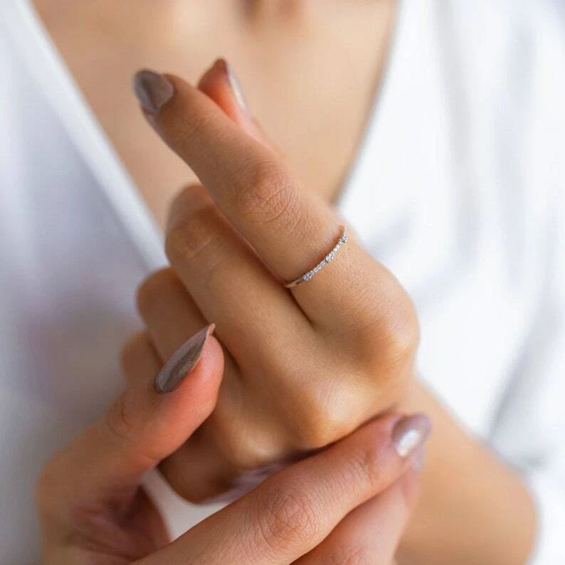 Обручальное кольцо с тонким бриллиантом 14 карат с золотым ободком обручальное кольцо вечность бриллиант драгоценный камень - Изображение 3 из 3