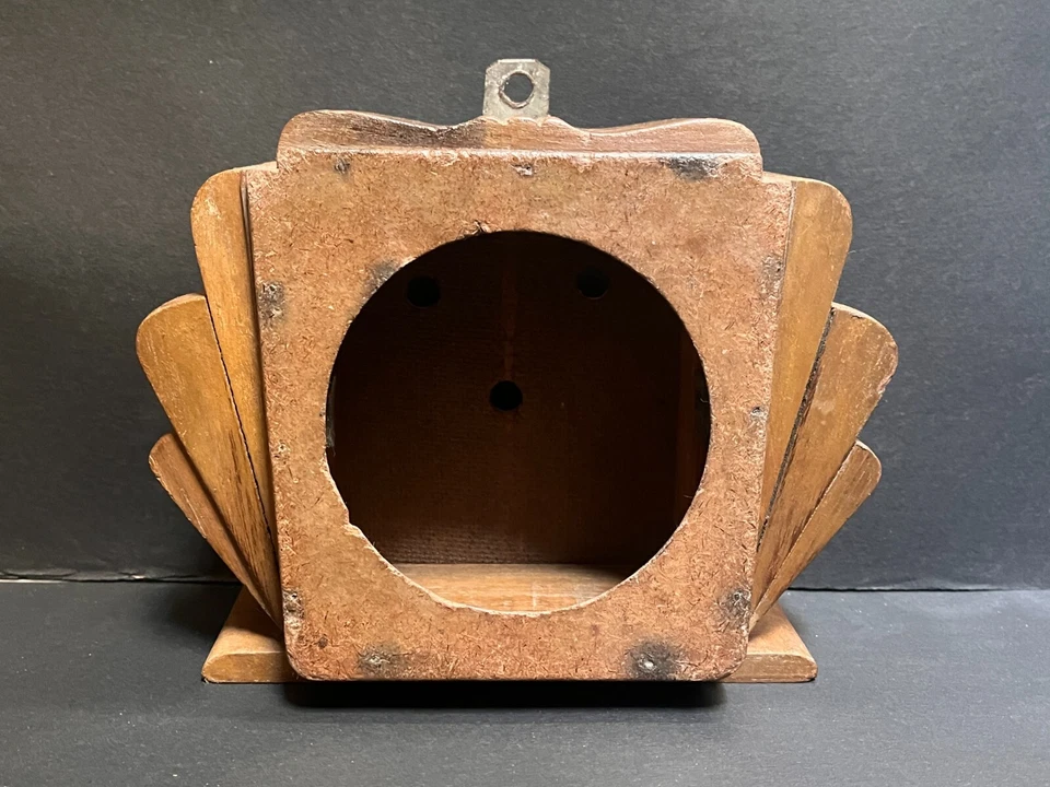 Antiguo reloj despertador de mesa colgante de pared tallado a mano de madera vintage vitrina caja Foto 2 de 4