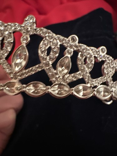 Vintage Swarovski Wedding Tiara Rhodium Plated with Crystals Bridal Princess - Picture 8 of 9