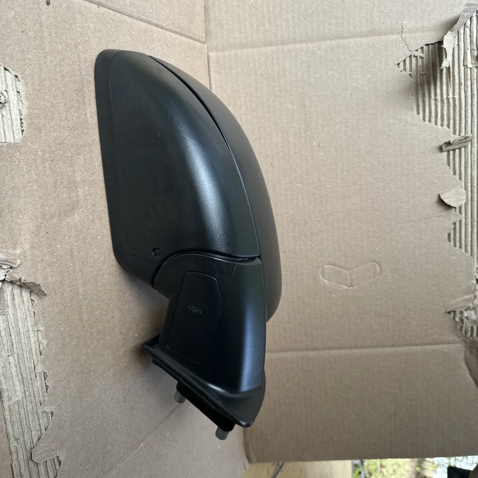 2019-2022 FORD RANGER SIDE MIRROR OEM RH RIGHT PASSENGER SIDE WITH BLIND SPOT - Image 2 of 4