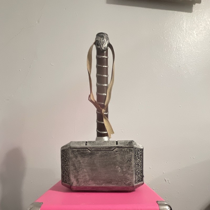 Thor Mjolnir Movie Prop Hammer Replica Reproduction - Movies Film Prop