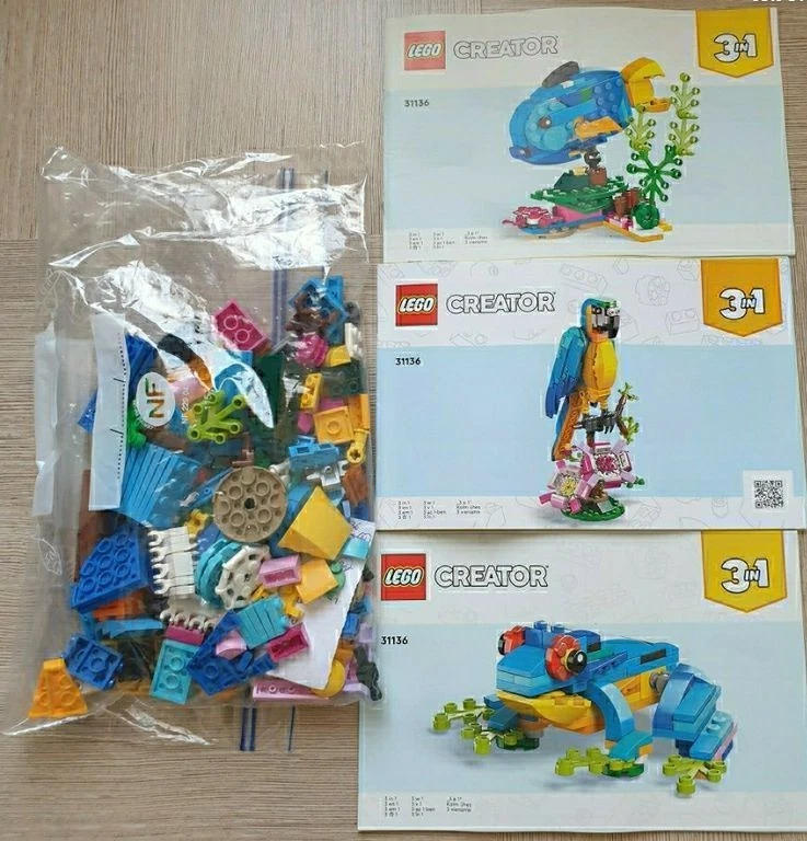 LEGO Creator 31136 Exotic Parrot, photo 2 sur 2