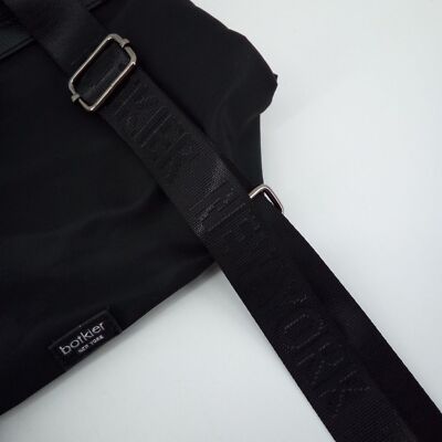 $100 NWT BOTKIER NEW YORK Trigger Mini Backpack Vegan  display picture 2