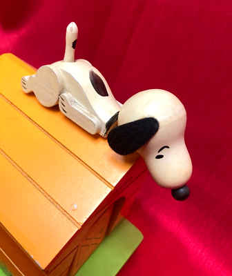 ビンテージ　'70s スヌーピー Walnut trinket box ビンテージ '70s スヌーピー Walnut trinket box Snoopy Trinket