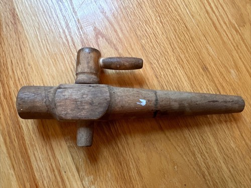 Antique Vintage Old Wooden Wood Barrel Spigot Tap Spout Wine Whiskey Valve