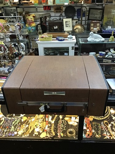 50s 60s Motorola Hi Fi Stereophonic Suitcase Record Player Sh12n working. - Picture 2 of 16