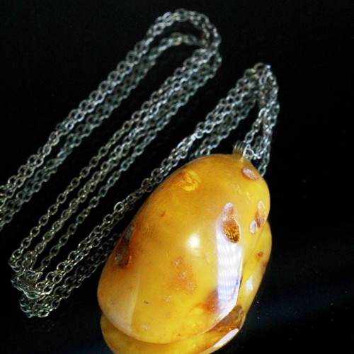 Collana vintage extra large con ciondolo tuorlo d'uovo ambra argento 800 - Foto 13 di 17