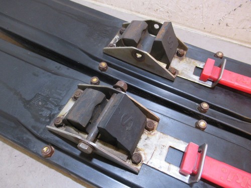 Yamaha Viper 700 Flexi Skis 2003 #7 - Picture 3 of 8