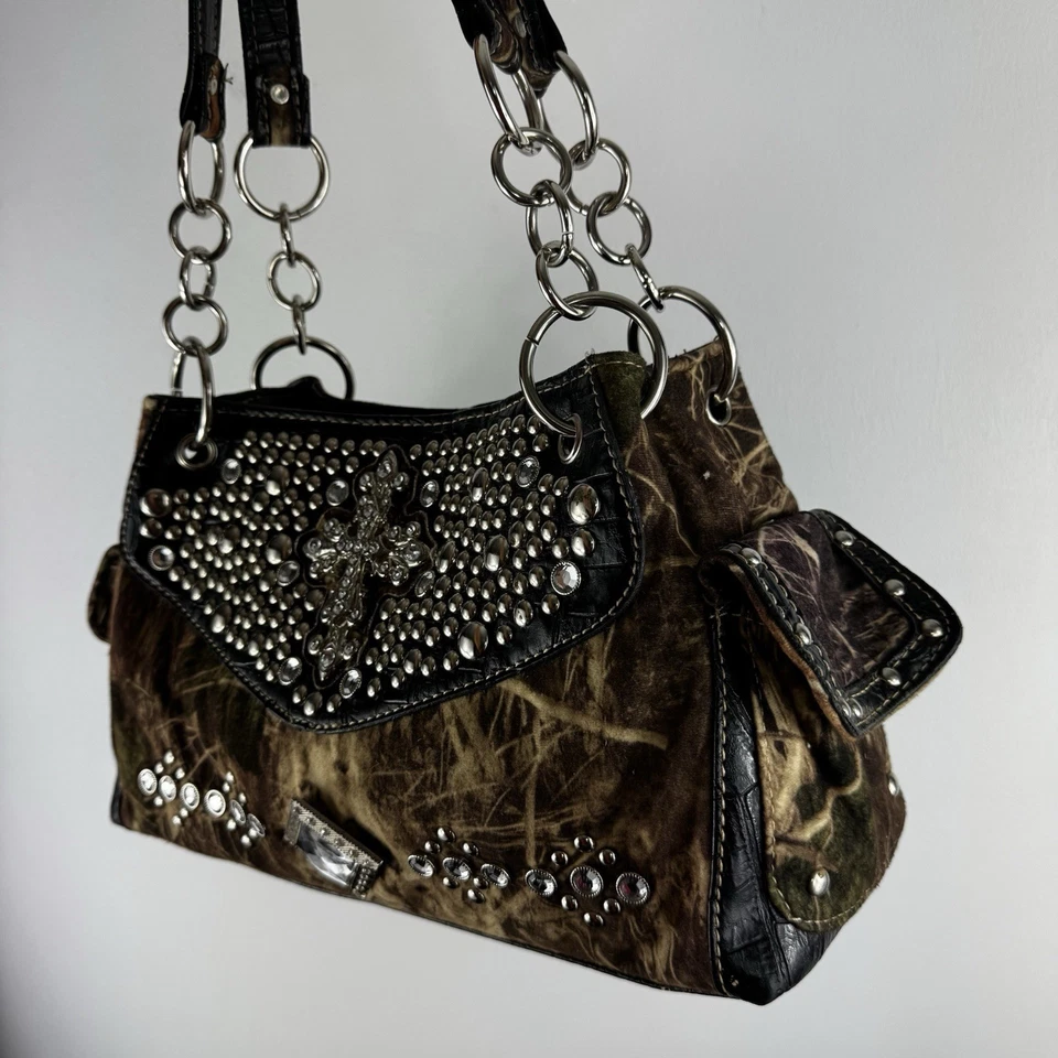 Редкий винтажный через плечо сумочка камуфляж черный Sliver крест с заклепками Western Yallternative - Изображение 4 из 4