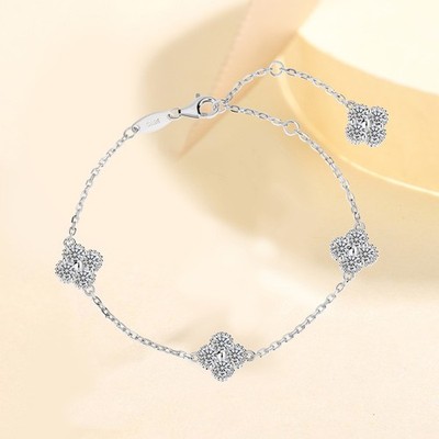 1.6CT D Color Moissanite 4-leaf Clover Bracelet Women 925 Sterling Silver GRA