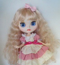 Blythe Doll jointed body matte face blonde hair dress shoes 18 hands