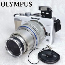 OLYMPUS PEN E-PL1 Mirrorless Digital Camera 14-42mm Lens White Bundle
