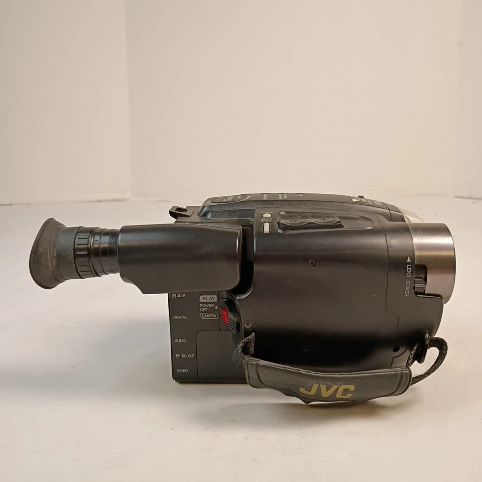 JVC GR-AXM700U Compact VHS-C Camcorder - No Battery or Charger - Untested - Image 4 of 4