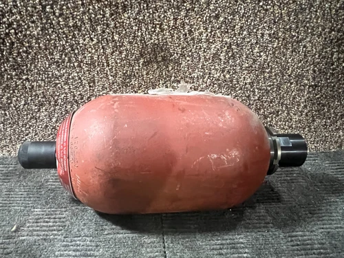 Hydac Bladder Accumulator 2054522 5000 PSI SB600 Carbon Steel G 1 1/4 BSPP
