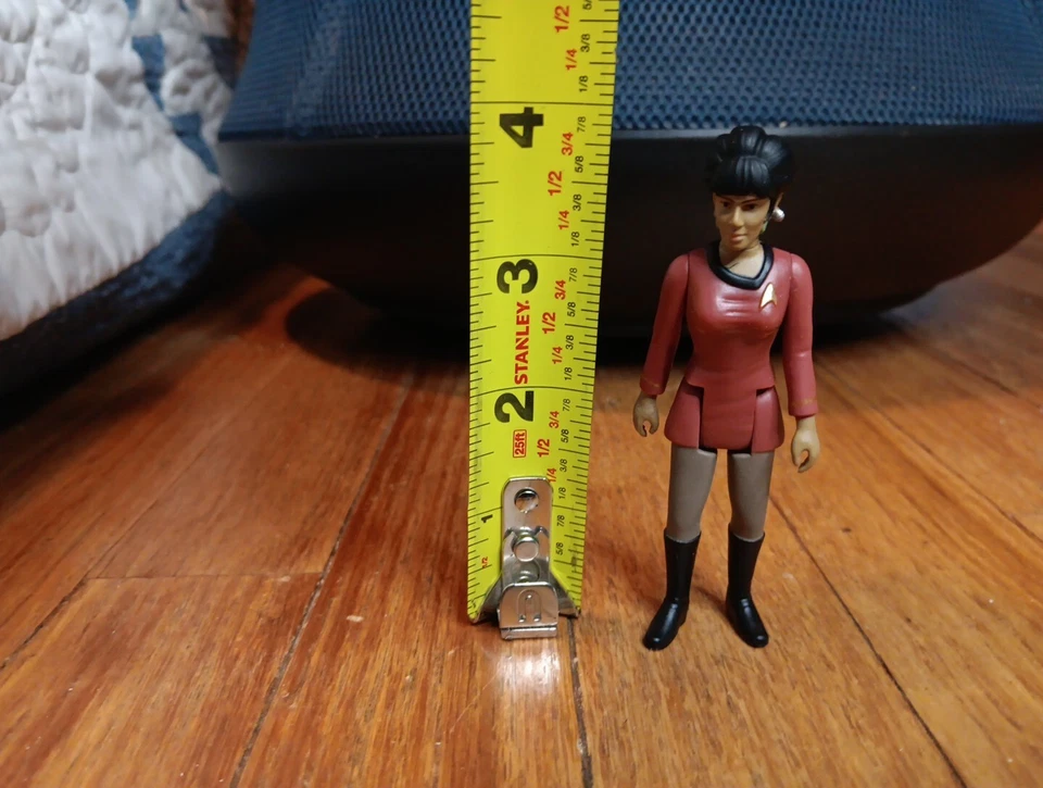 Mini figura de acción posable Star Trek Uhura Nichelle Nichols usada Foto 3 de 4