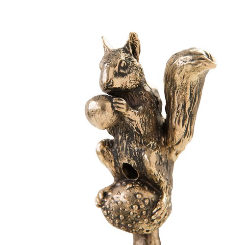 Wall hook in the form of a squirrel sitting on a mushroom and holding a nut - Picture 7 of 16