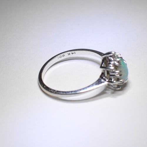 14K White Gold Ring with Pear Opal and Seven Diamond Accents, Size 6.5, 2.31 g - Picture 2 of 5