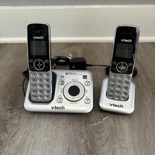 VTech CS6429-3 Cordless DECT 6.0 Phone Answering System 2 Handsets Tested Works