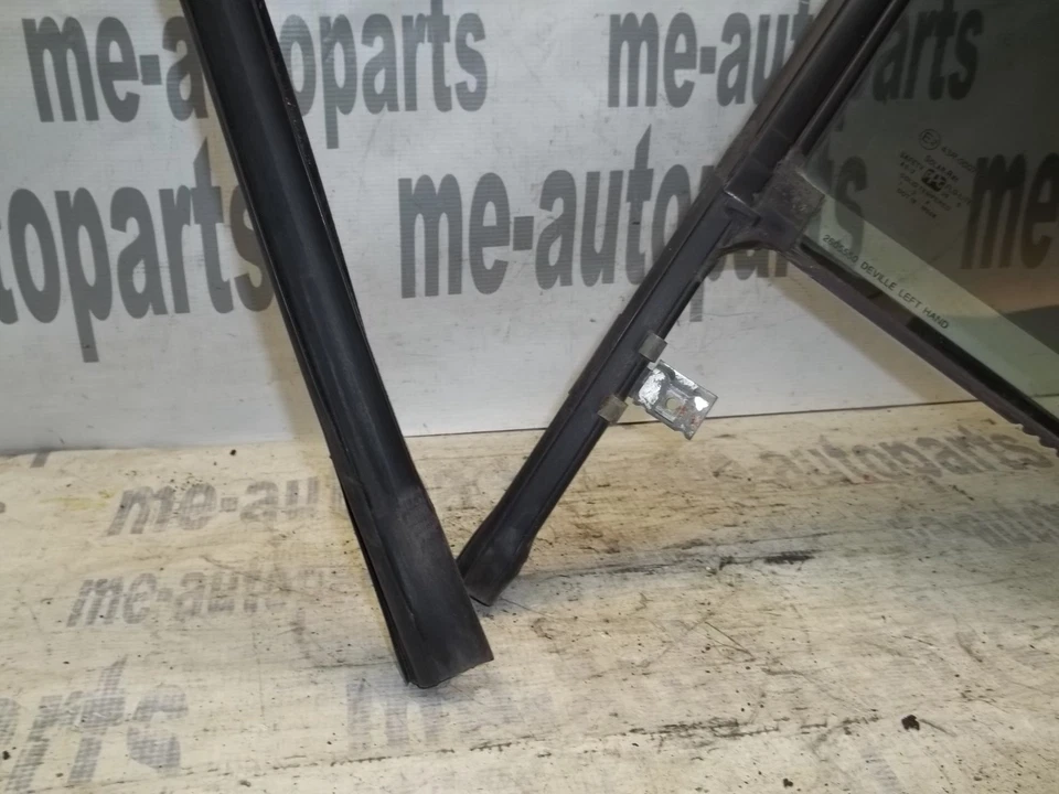 00-05 Cadillac Deville Puerta Trasera Izquierda Cuarto Ventilación Vidrio Ventana 2605550 Foto 2 de 4