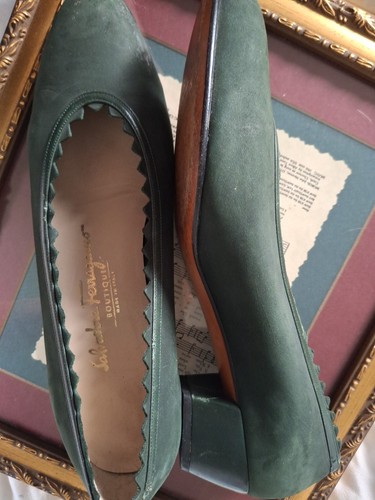 Salvatore Ferragamo Slip On Low Heel Green Suede Saw Tooth Trim Woman 8.5 Shoe's - Picture 14 of 19