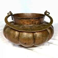 Rustic Antique Heavy Copper Lotus Pot Belly Kitchen Pot With Handle 10” wide 6”