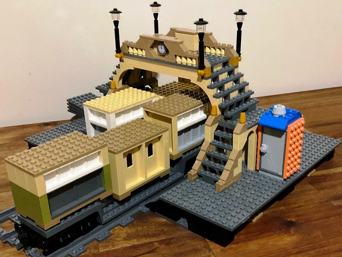 LEGO Train Overpass Foot Bridge Station Straight Track Platform