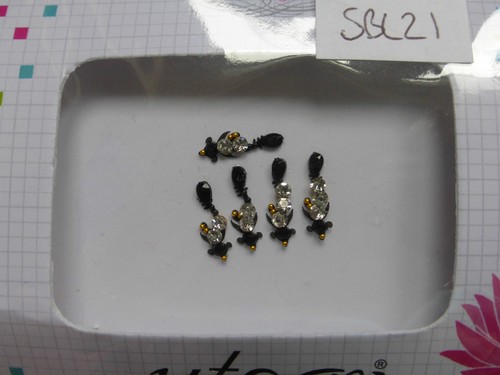 Beautiful Quality Faux Crystal Indian Bindi * Black (2015-APR) - Picture 17 of 19