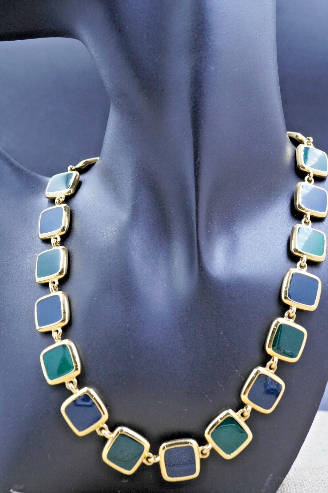 VTG Kenneth Jay Lane KJL Enamel & Gold Tone Neckl… - image 2
