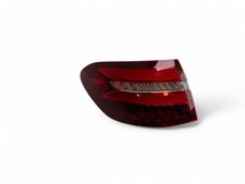 Mercedes-Benz GLC X253 C253 2018 Links Rückleuchte Heckleuchte UTO65128