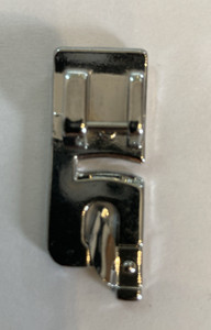 Rollsaumfuß,   Ersatzteil für Toyota Nähmaschine 9090