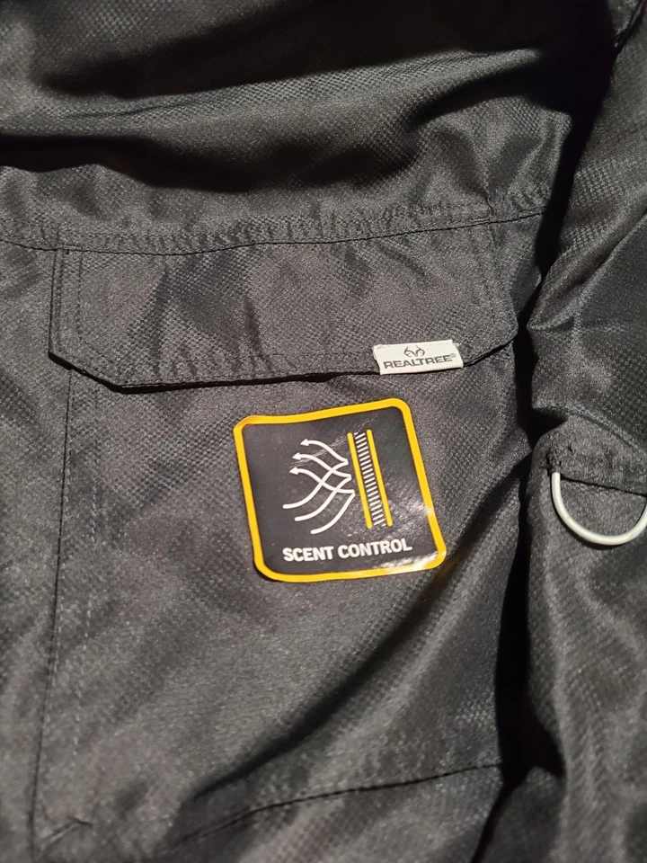 NWT Realtree Mens Hunting Guide Shirt Black Roll Tab Long Sleeve Vented Size 2XL - Image 3 of 4
