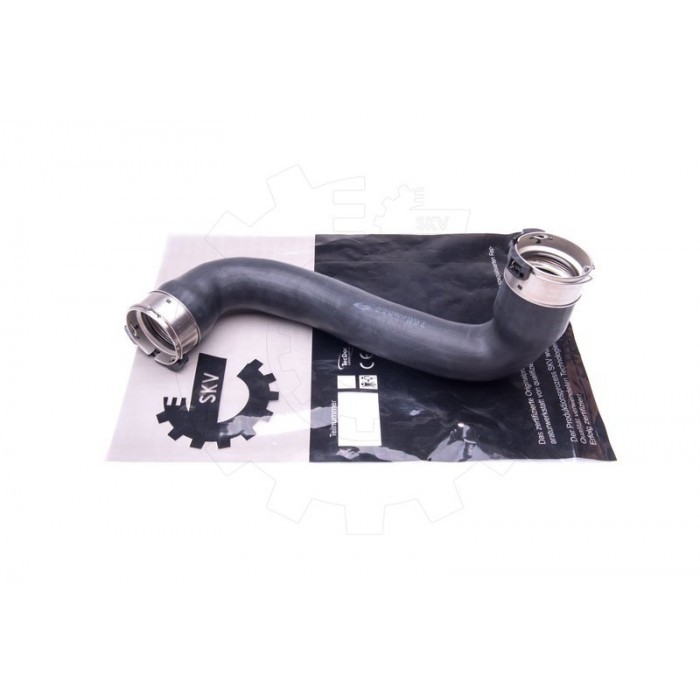 Tuyau d'air intercooler A2465200101 pour Mercedes Classe A B CLA et GLA