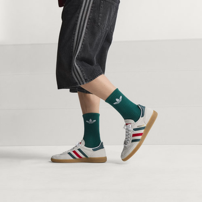 靴  HANDBALL SPEZIAL Mens adidas Mexico Handball Spezial Shoes HP3674 Cloud White