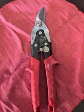 Milwaukee Left Cutting Aviation Snips (48-22-4510)