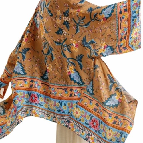 Kimono boutique Umgee nuovo con etichetta boho art deco S small - Foto 2 di 6
