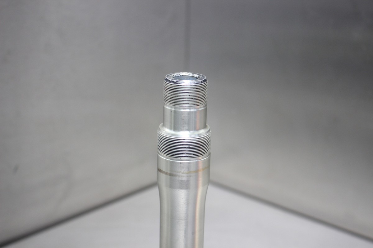 04-05 ZX10R ZX10 ZX-10R Lower Triple Tree Clamp Steering Stem | eBay