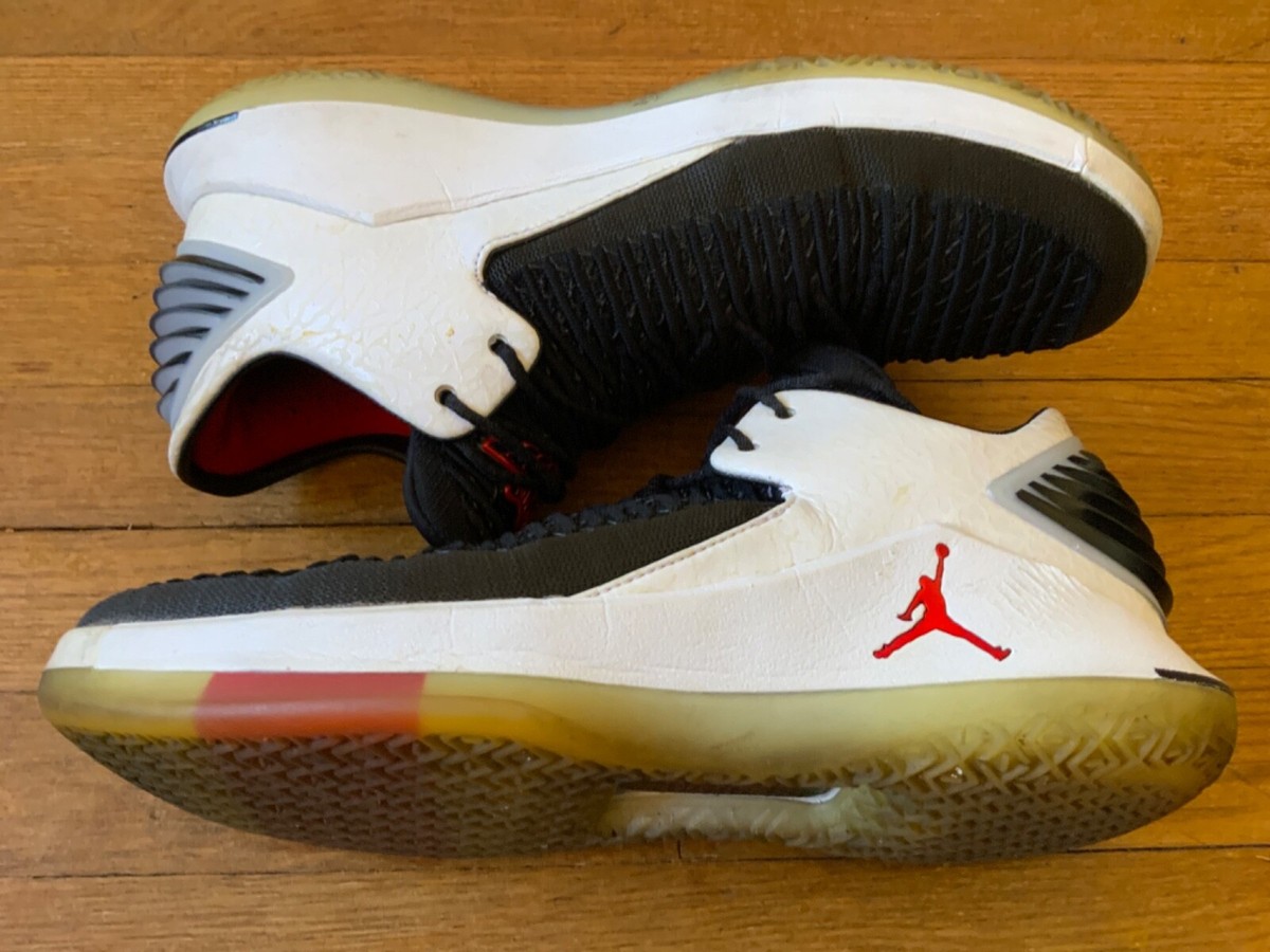 jordan 32 low banned