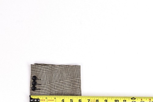 Yves Saint Laurent Silk/Wool Houndstooth Plaid White/Black Blazer (44" Chest) - Picture 14 of 14