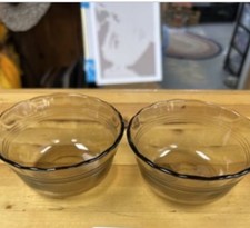 Vintage Amber Pyrex Custard Cups Set of 2. 463 (6 oz, Scalloped Edge) - Rare!