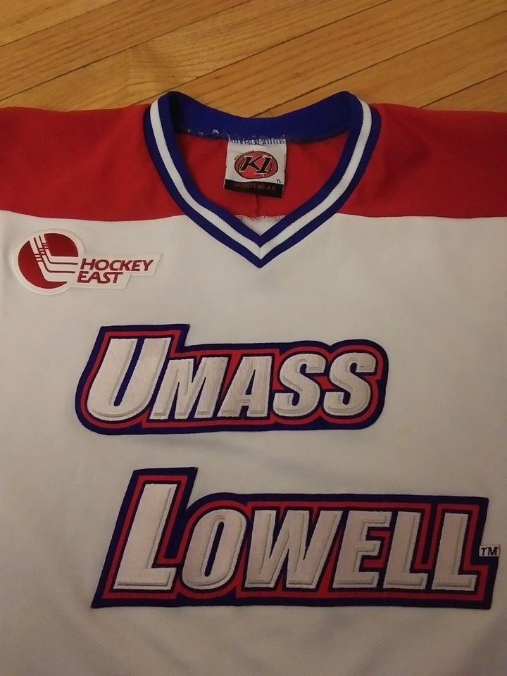 Camiseta deportiva de hockey UMass Lowell River Hawks NCAA vintage K1 juvenil talla L Foto 2 de 4