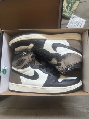 Jordan 1 Mocha Size 9.5