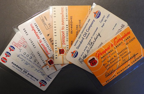 1950's Lot 5 Vintage Gas Credit Cards Phillips 66 & Standard Oil Paper & Plastic
